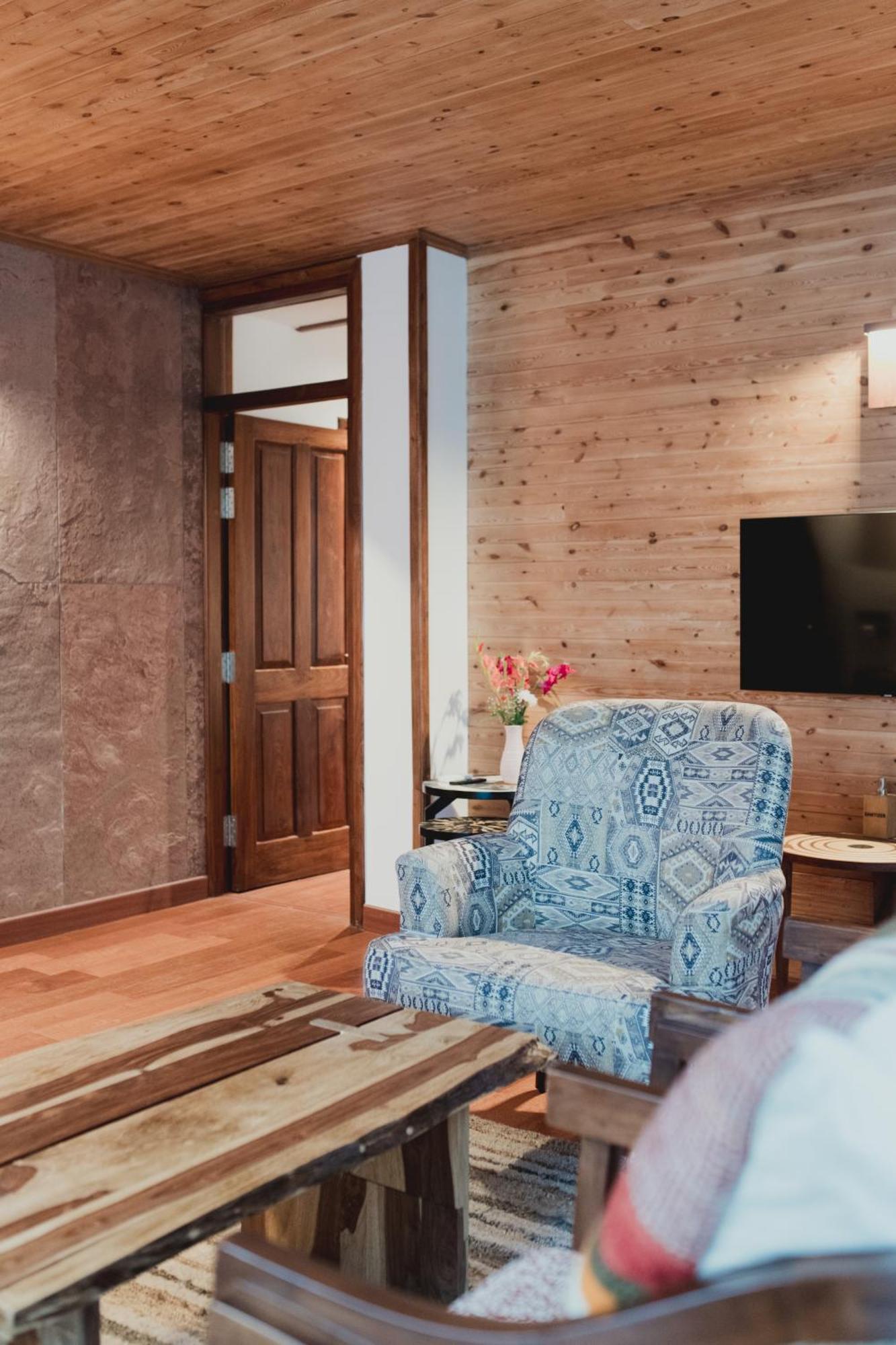 Brij Atmanya Bhowali, Nainital, A Luxury Mountain Escape Extérieur photo
